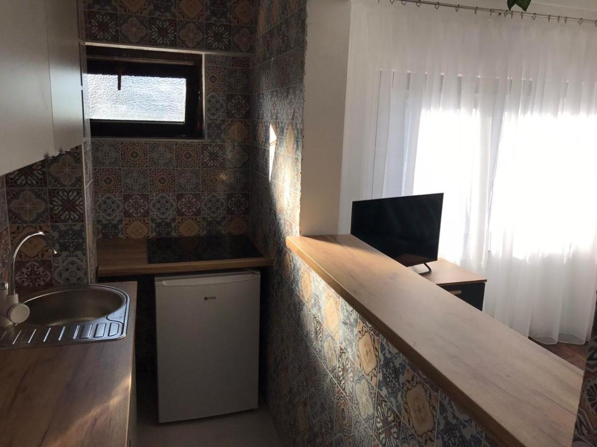 Apartmani Zaara SJJ Exteriör bild