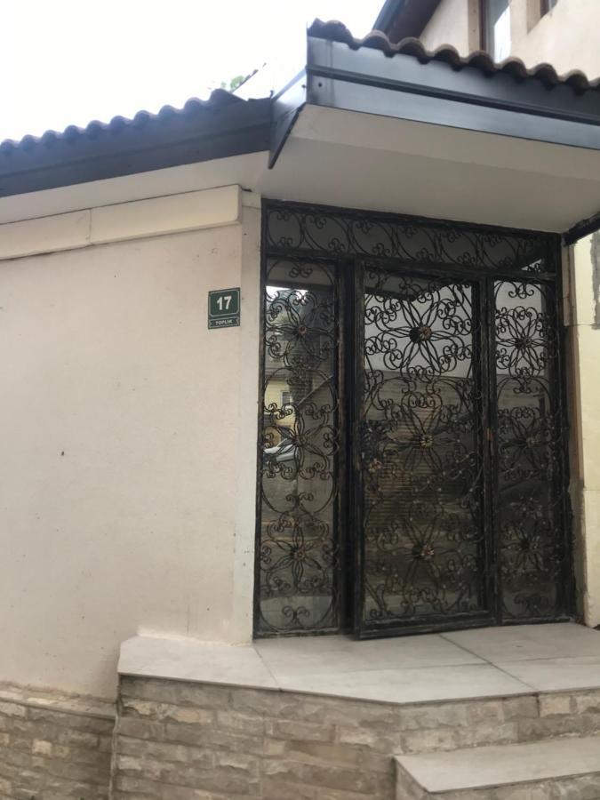 Apartmani Zaara SJJ Exteriör bild