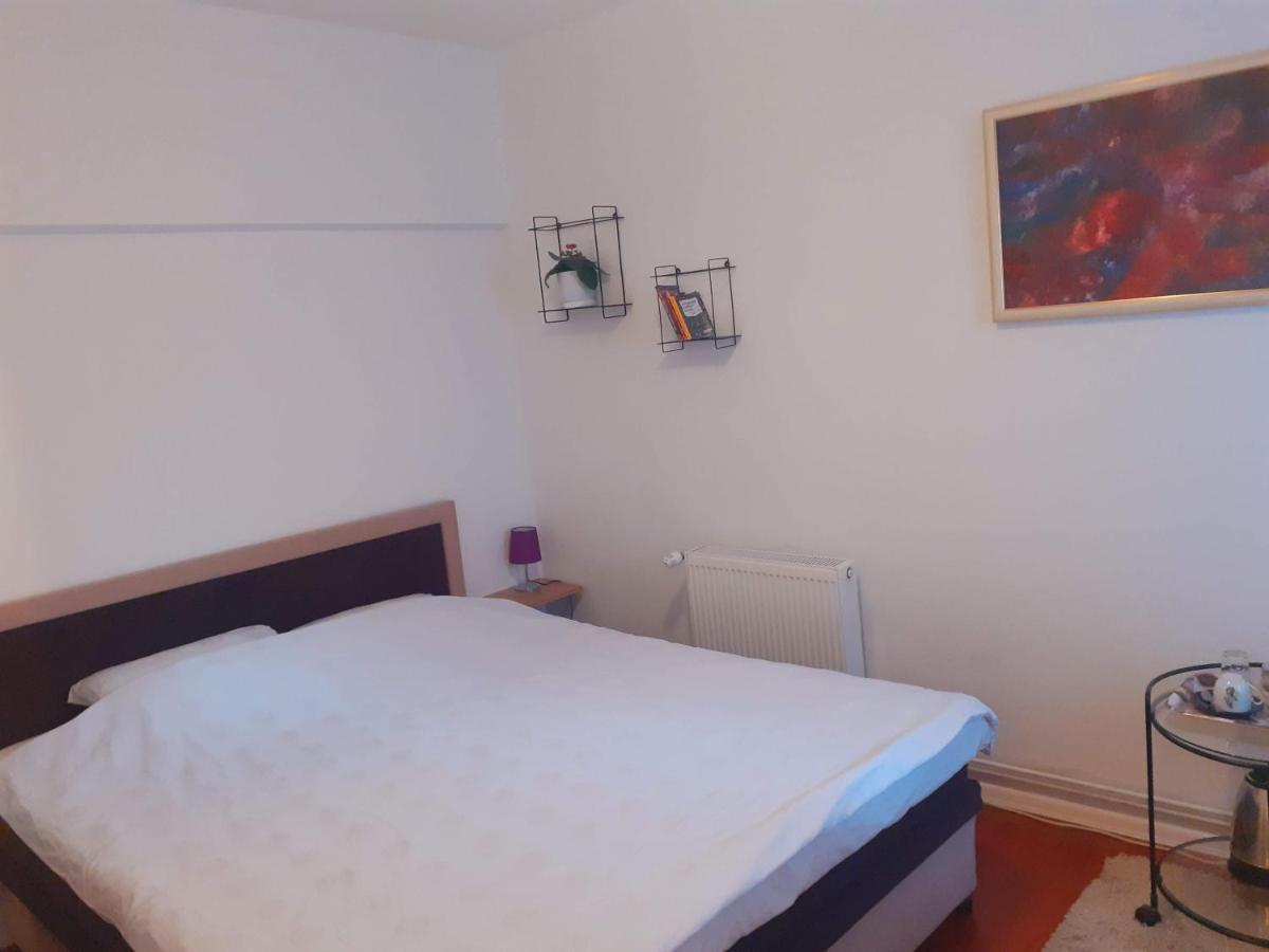 Apartmani Zaara SJJ Exteriör bild